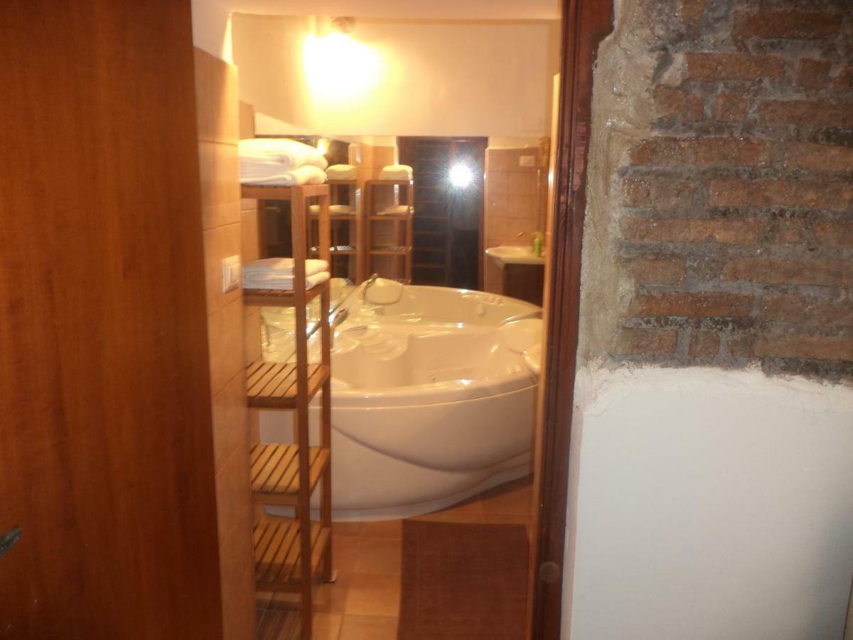 Jacuzzi Quo Vadis Roma Exterior foto